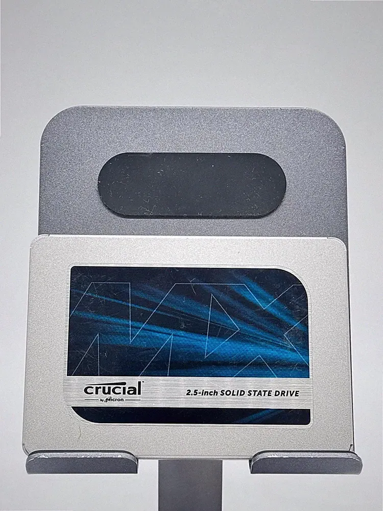 Crucial MX500 1TB 2.5" SATA SSD CT1000MX500SSD1 - 81% Health